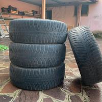 Ruote auto, cerchi e copertoni Bridgestone da neve