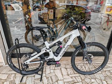 canyon spectral on taglia M