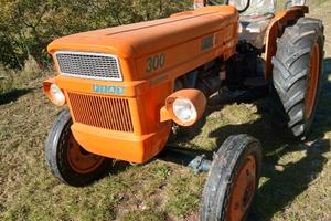 Trattore fiat 300