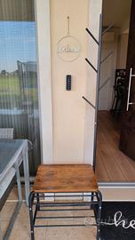 rastrelliera con appendiabiti 