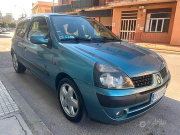 Renault clio Reebok 1.5 dci 82cv