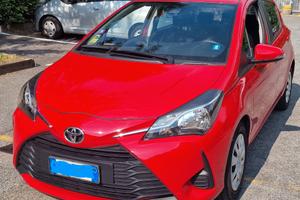 Yaris 1.0 Benzina Cool del 2017 