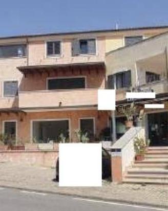 Immobile in asta di 241 m² con 3 locali a Arzachen