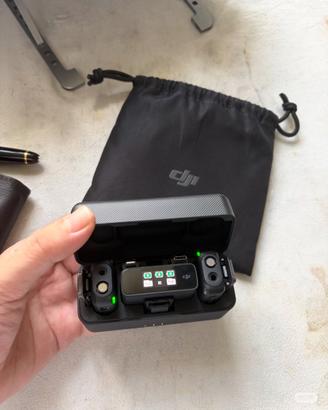 DJI Mic - Kit Wireless (2 TX + 1 RX + Custodia di