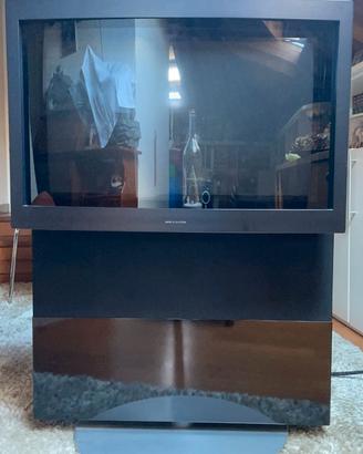 Bang & Olufsen BeoVision Avant 28