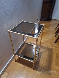 mobiletto con ripiani in vetro