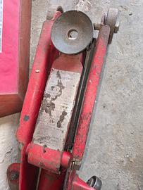 crick idraulico auto