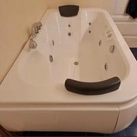 Vasca Idromassaggio per due persone 12 getti