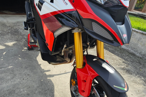 Multistrada v4 pikes peak