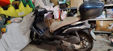 Piaggio beverly 250