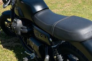 Moto Guzzi V7 III Stone