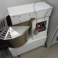 Impastatrice a spirale 32lt TRIFASE V400 1 veloc.