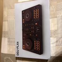 Console pioneer DDJ-FLX4