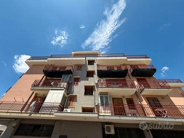 Appartamento + posto auto a Carlentini