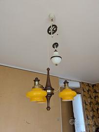Lampadario d'epoca.