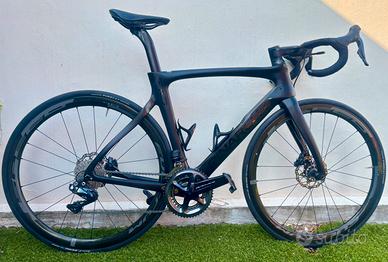 Pinarello Dogma F10 Disk | 54 cm |Dura Ace Di2