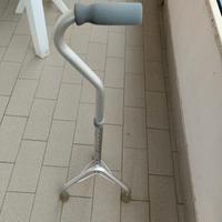 Treppiedi ortopedico in alluminio regolabile