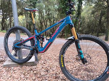 PIVOT SHUTTLE SL E-BIKE 