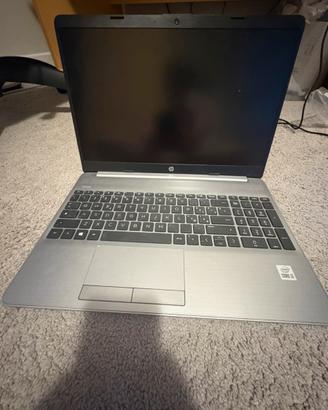 HP 250 G8