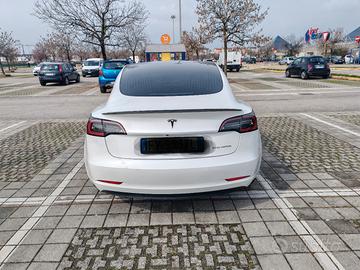 Tesla Model 3 dual motor long range