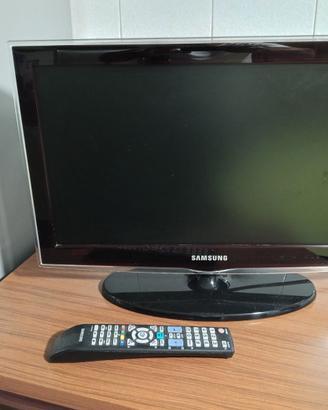 Samsung LE22D450G1W