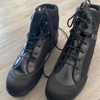 Scarpe anfibi militari antinfortunistici