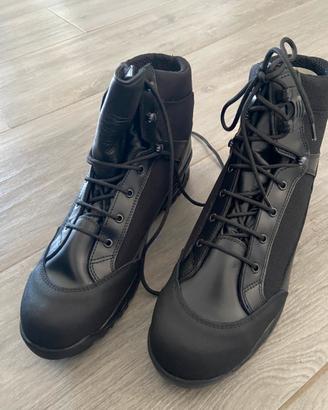 Scarpe anfibi militari antinfortunistici