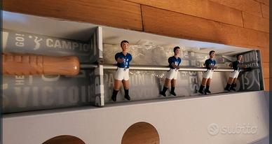 APPENDIABITI A PARETE DELLA WALL CHAMPIONS