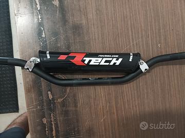 Manubrio con traversino della Racetech 