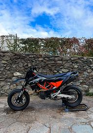 KTM 690 SMC-R A2
