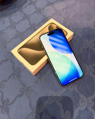 Iphone 15 pro 256gb natural titanium