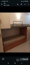 Cameretta tre posti letto compresa di armadi 