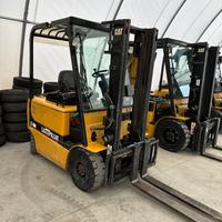 Carrello elevatore EP25K