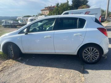 Opel corsa 2013