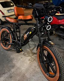 Bici elettrica con acceleratore