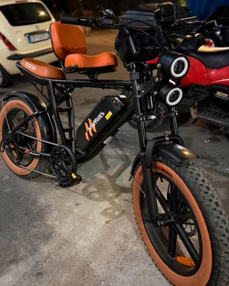 Bici elettrica con acceleratore