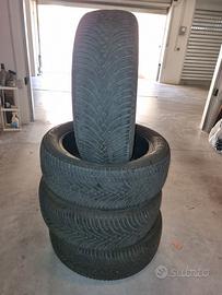 Pneumatici invernali Kleber 235/50 R19