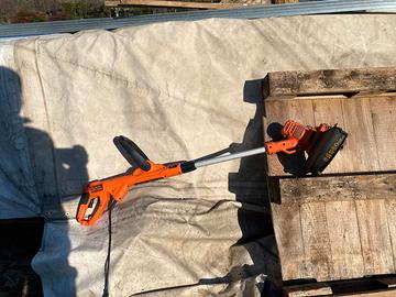 Tagliabordi Black & Decker besta 525 450W