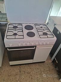 cucina usata indesit.