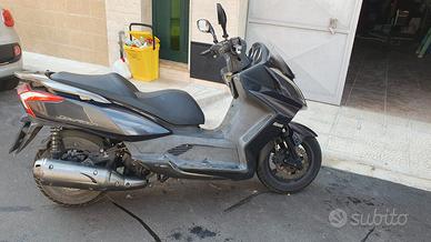 Kymco Downtown 125i - 2012