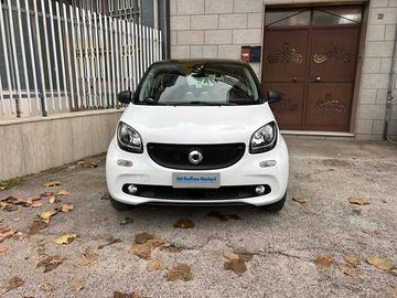 SMART ForFour 70 1.0 Passion