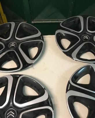 Kit 4 Copricerchi Adattabili Per Citroën – Diametro 16 Pollici – Con Logo Cromato – Non Originali (C4, C1, C2, C3, C5, C8, Nemo, Berlingo, Xsara Picasso, Jumpy)