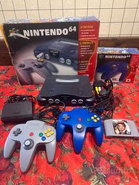Console Nintendo 64 con 2 controller e 1 gioco