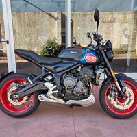 Triumph Trident 660 TRIPLE TRIBUTE EDITION