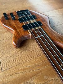 basso elettrico fretless Jim reed