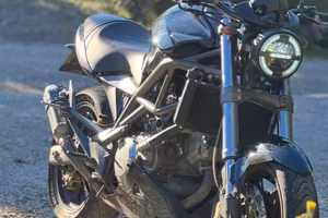 Moto Cagiva Raptor 650