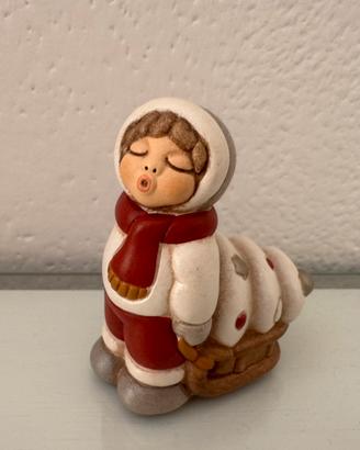 Thun bimba del Natale con slitta