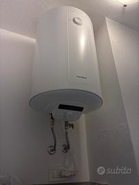 Scaldabagno elettrico Comfee D80-15FGC 74L