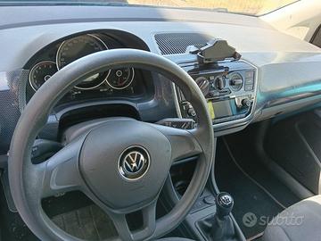 Volkswagen up! , 1.0,  65 Cv anche a rate