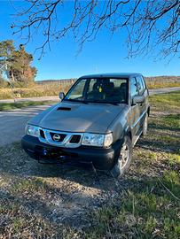 Nissan terrano 2